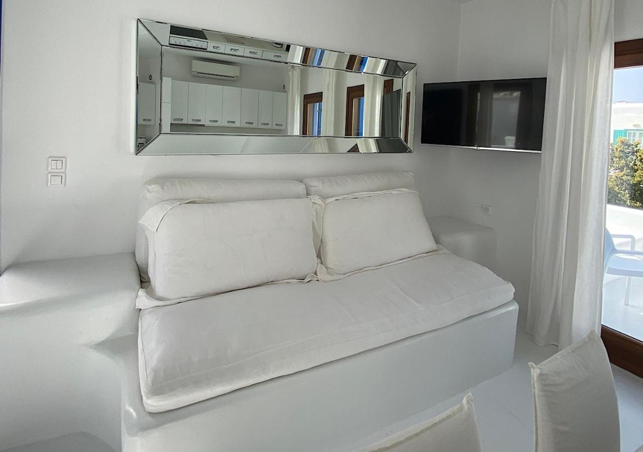 Myconian Sky Suites In Town Mykonos Town Buitenkant foto
